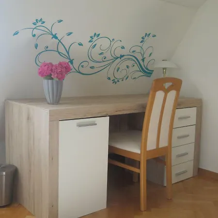 Schoenbrunn Gardens Deluxe Apartment Vienne Extérieur photo